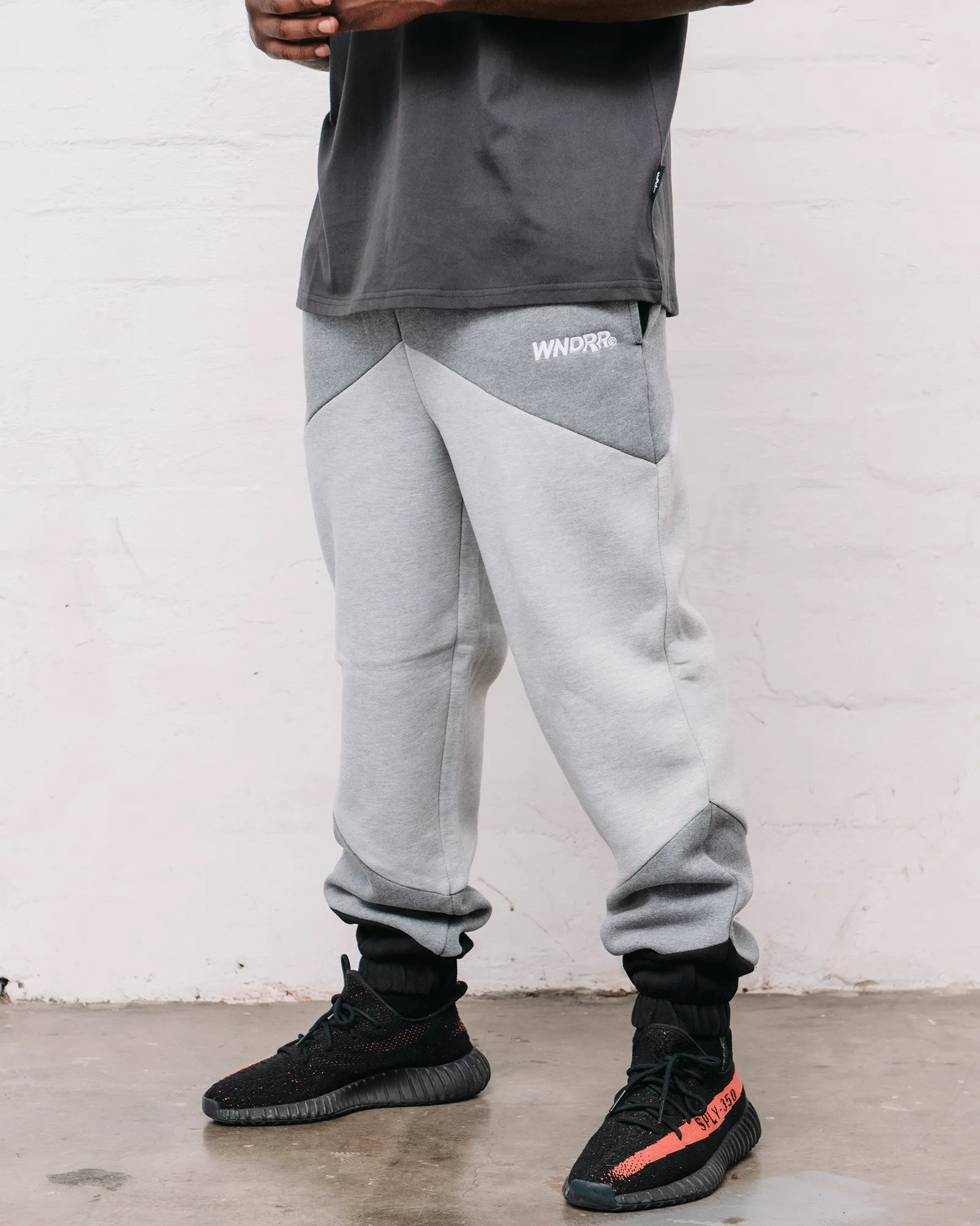 CHEVRON PANEL BAGGY TRACKPANT - BLACK/GREY MARLE