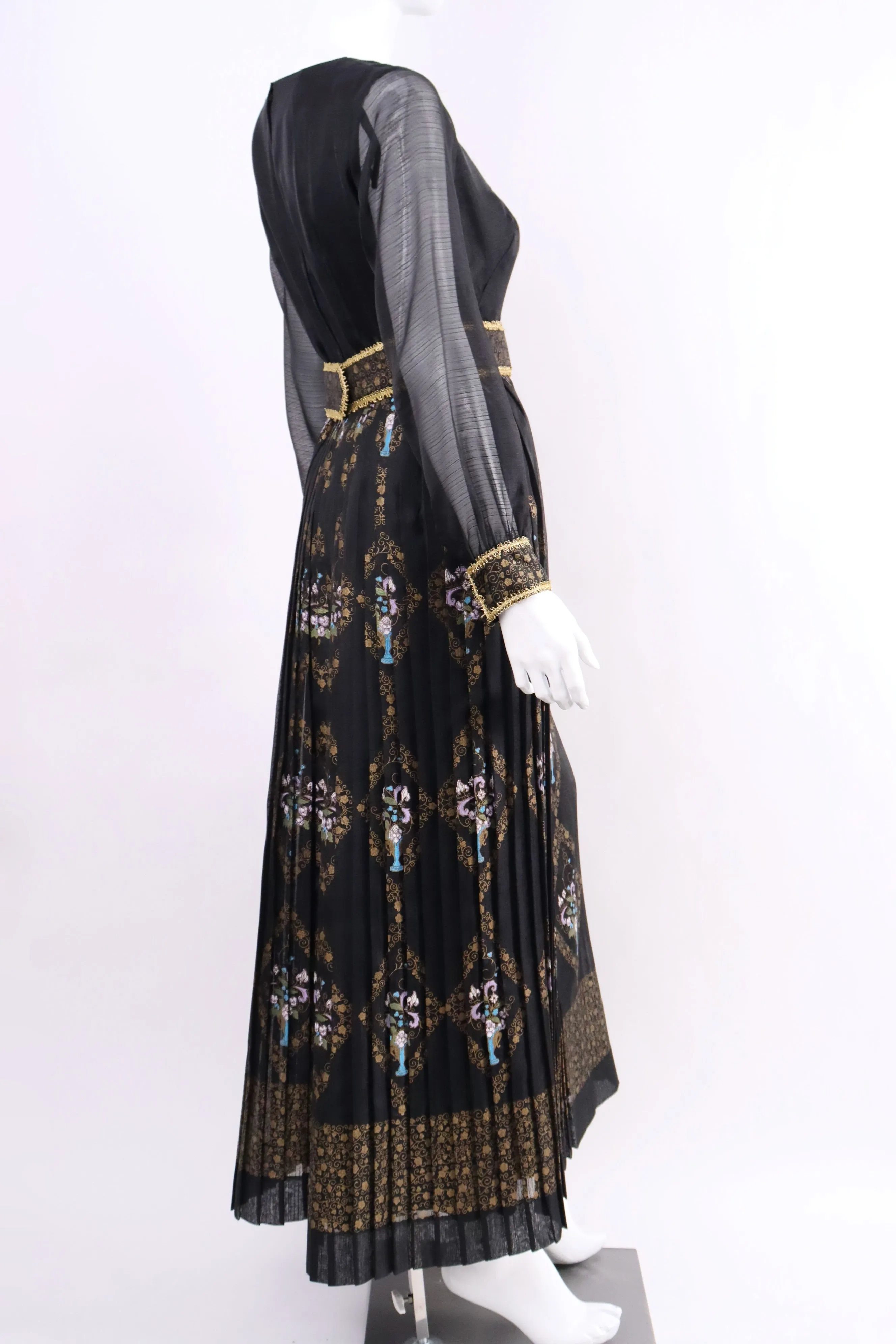 Deadstock Vintage 70's ALFRED SHAHEEN Dress