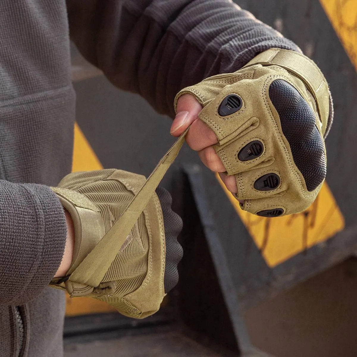 Half Finger Tactical Outdoor Gloves