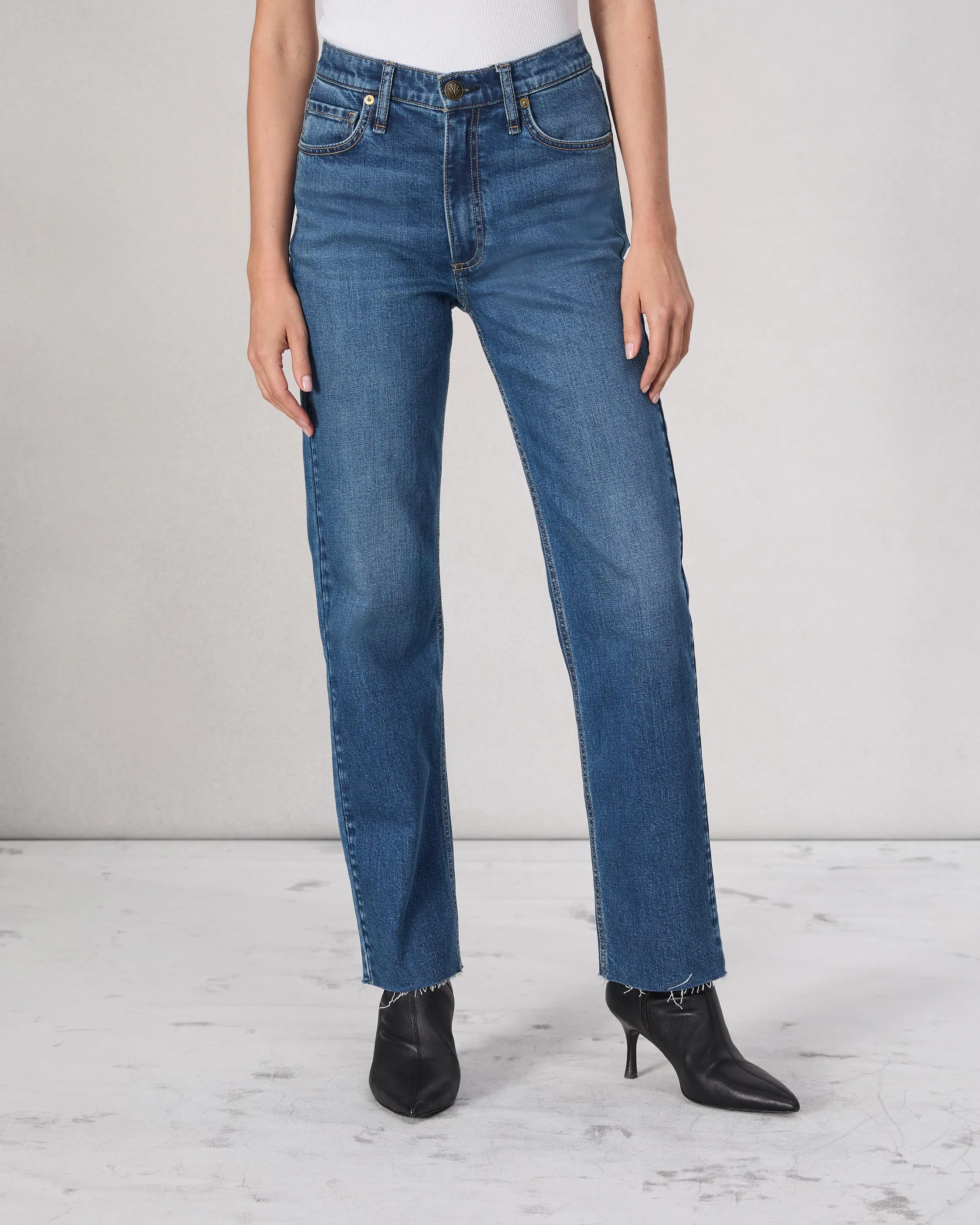 Harlow Ankle Straight Jean