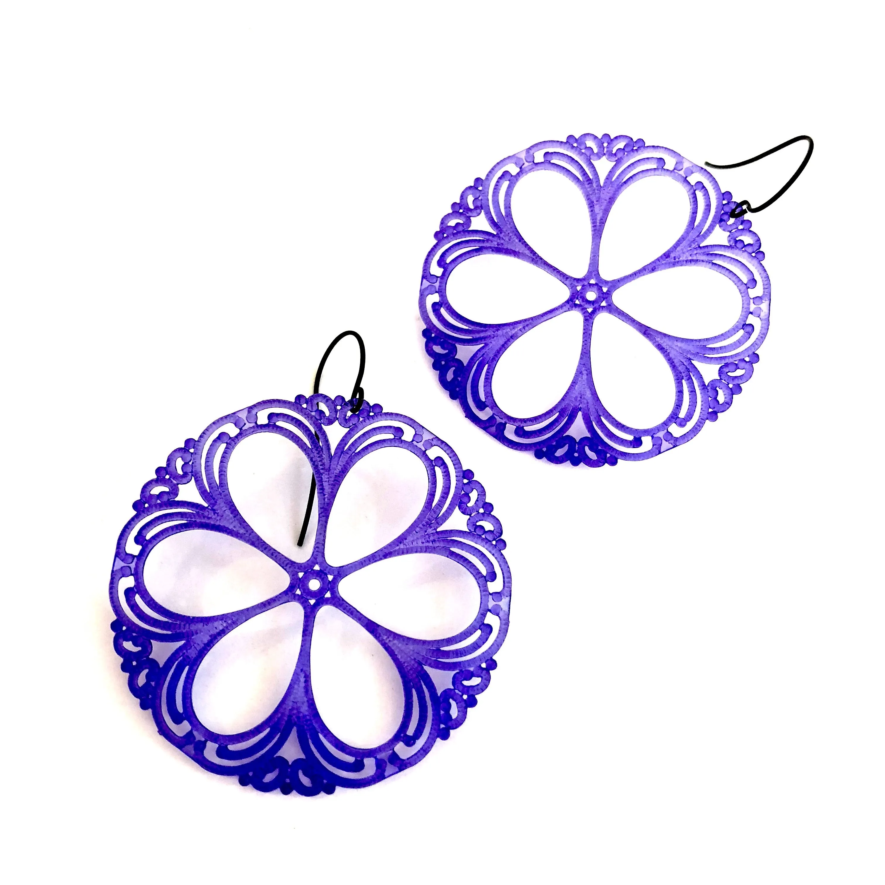 Lace Shield Filigree Drop Earrings