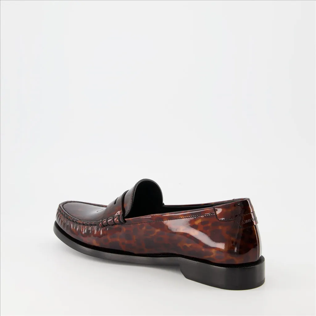 Loafers with Scale Print