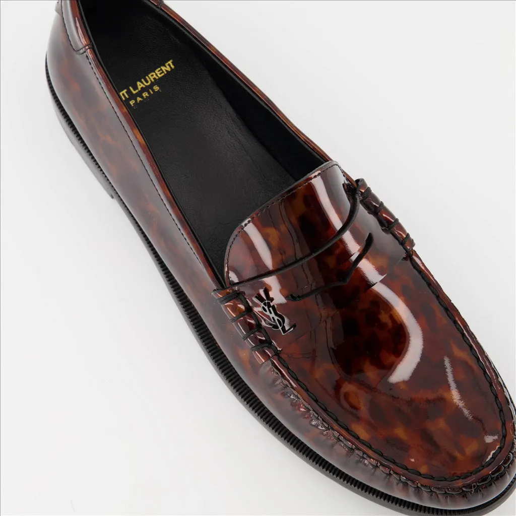 Loafers with Scale Print