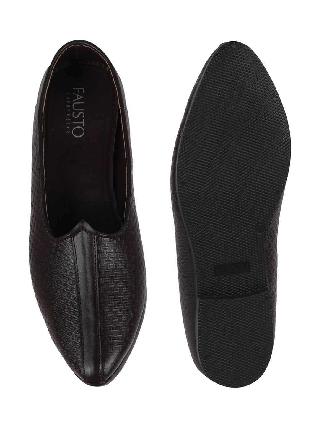 Men Ethnic Brown Slip On Juttis and Mojaris