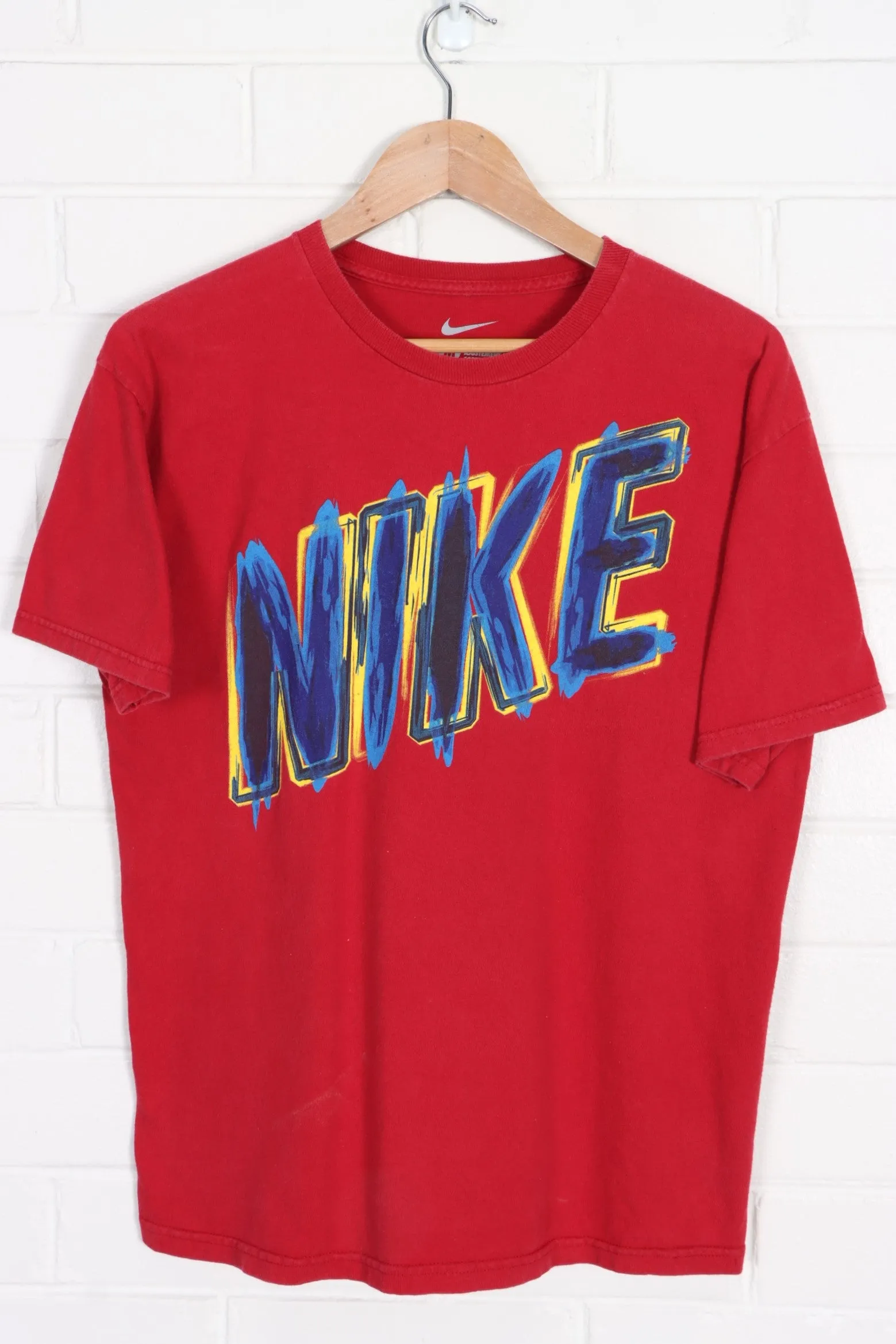 NIKE GRAFFITI SPELL OUT LOGO T-SHIRT (