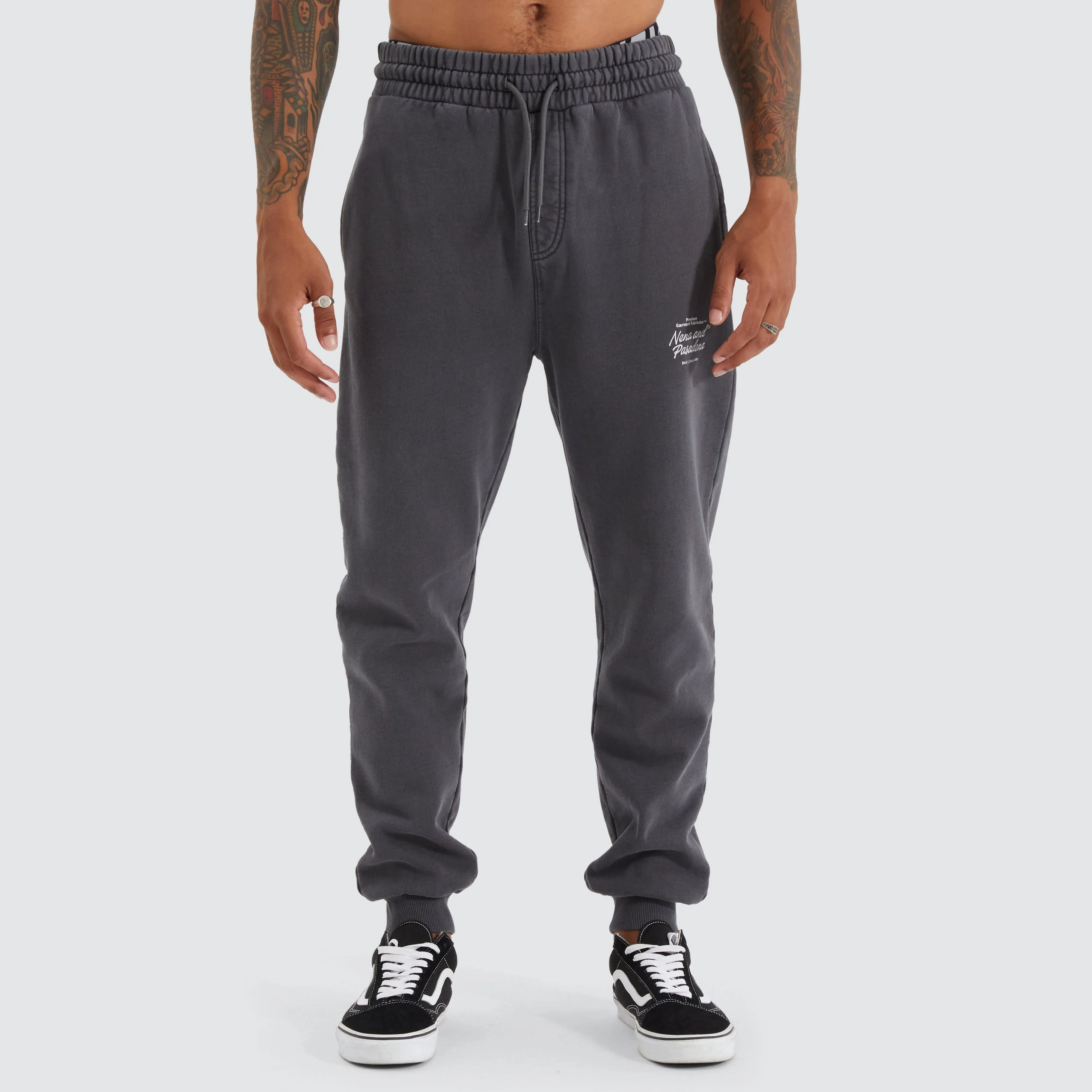 Outpost Trackpant Pigment Asphalt