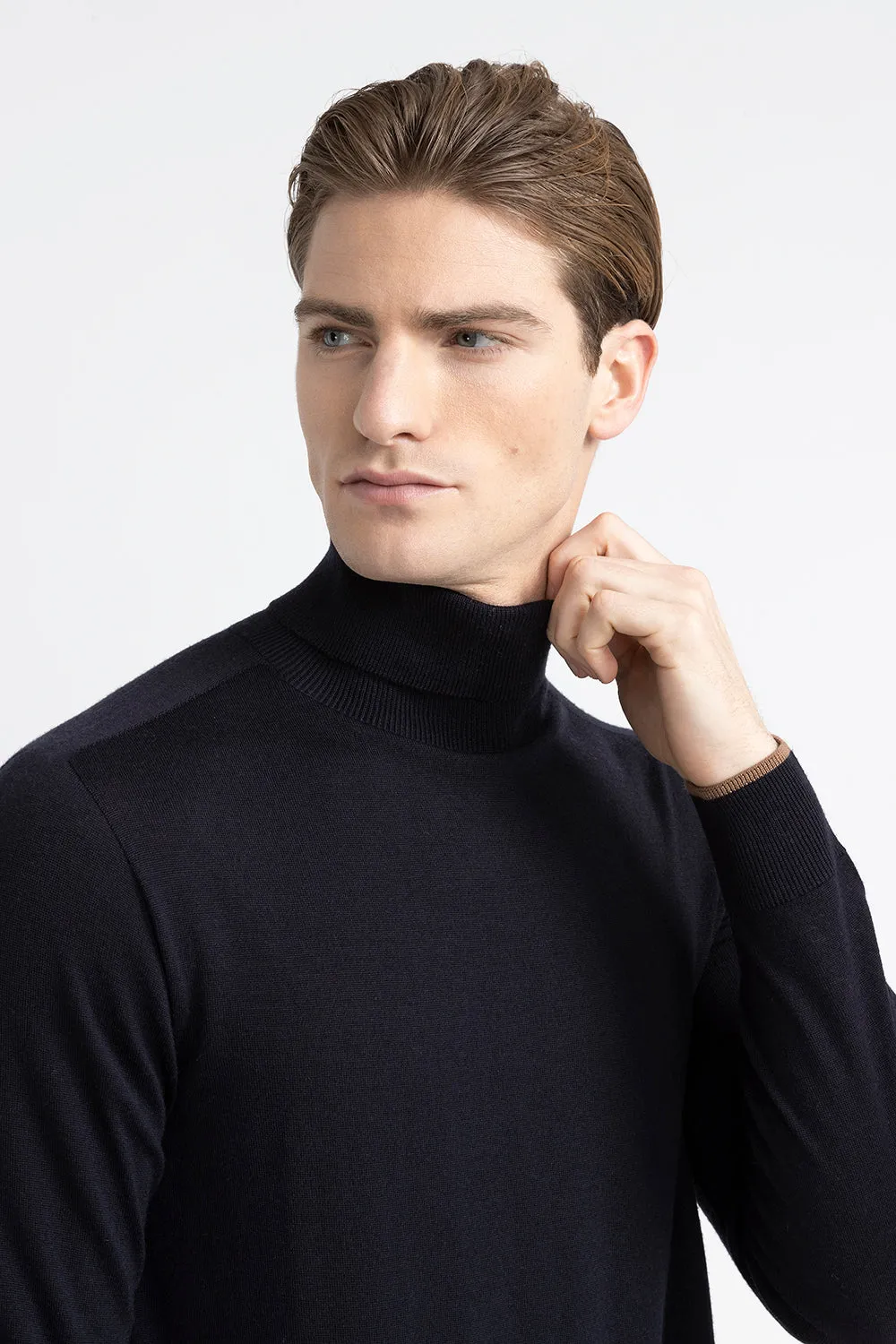 Pure new wool high neck sweater