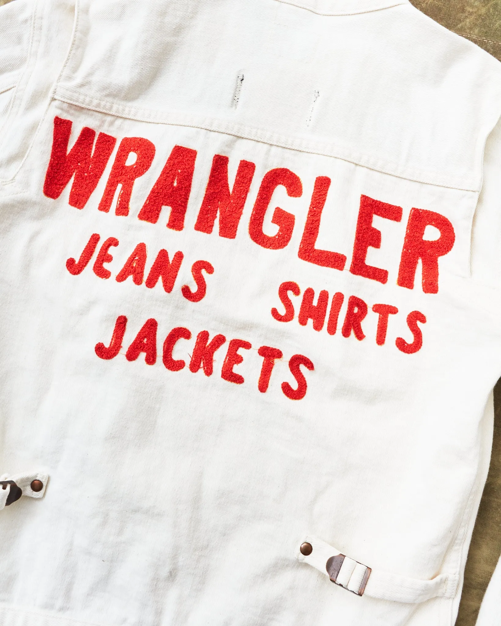 Second Hand Wrangler Blue Bell Embroidered White Denim Jacket