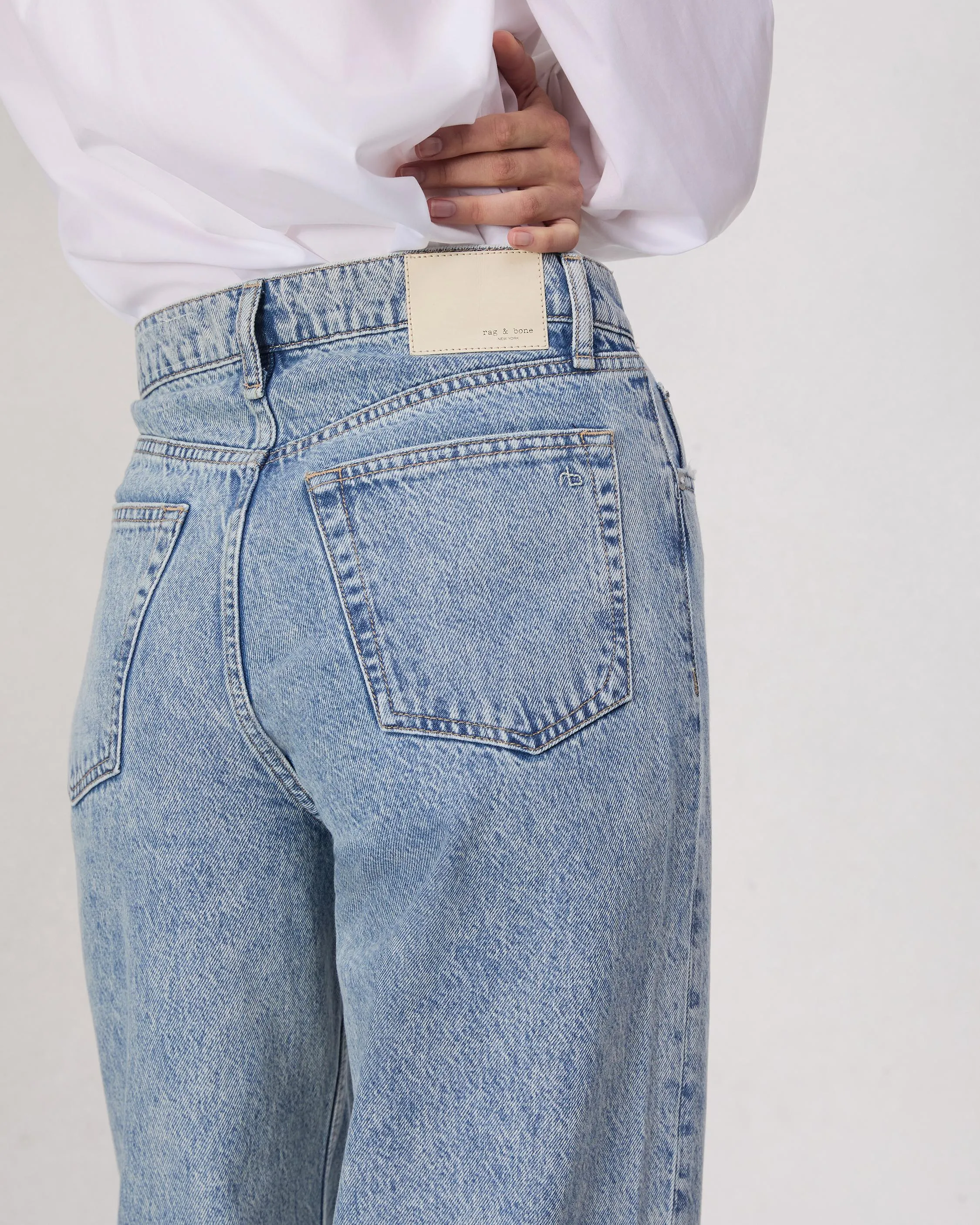 Shea Relaxed Straight Jean