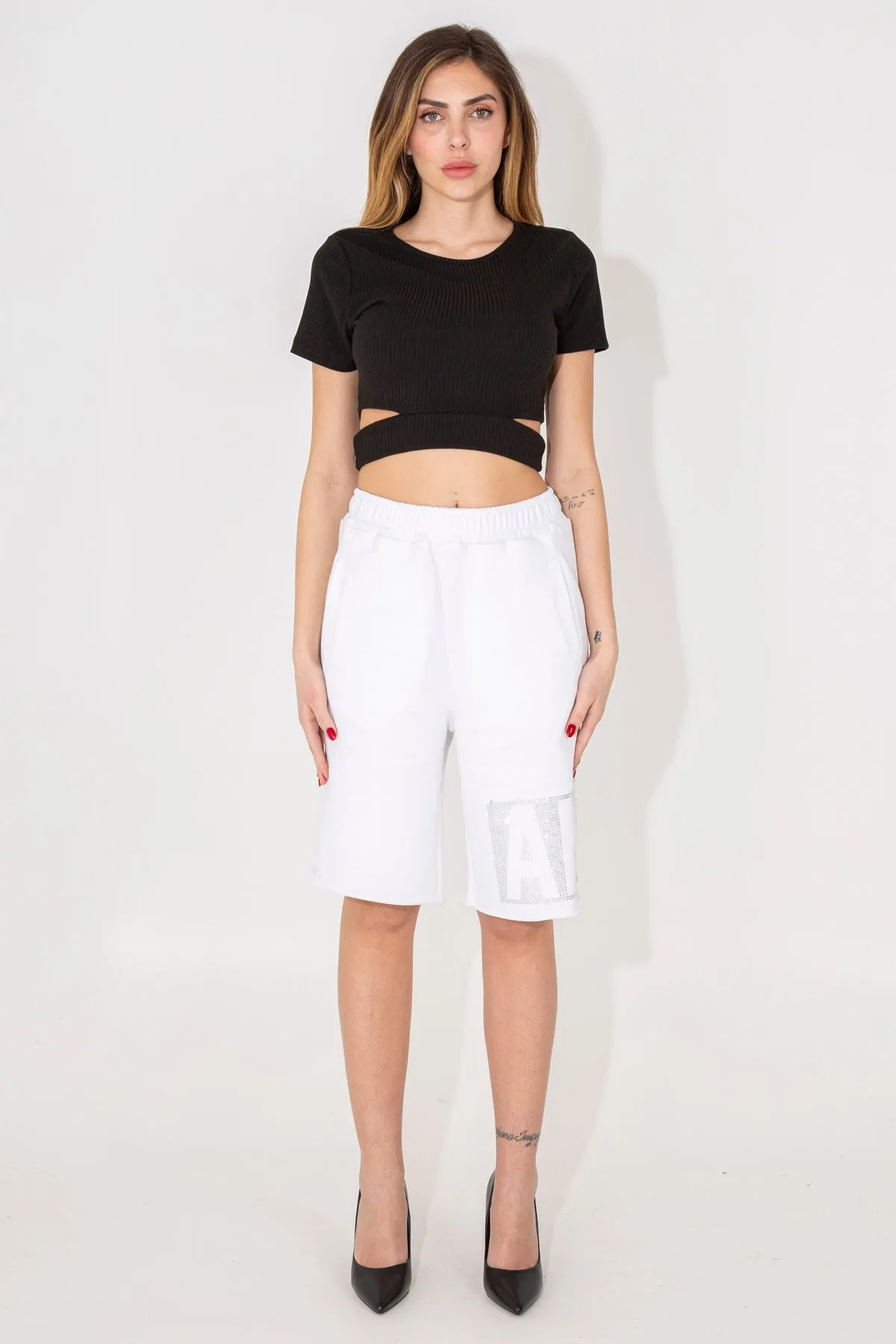 T-shirt crop in maglina a costine