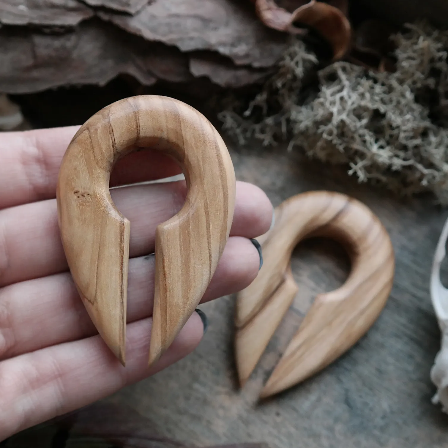 Wooden Teardrop Hangers